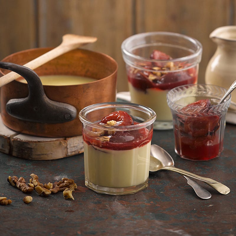 Heißer Vanillepudding mit Zimtpflaumengröstl