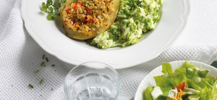 Gefüllte Ofenkartoffeln mit Tunfisch