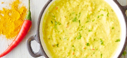 Scharfe Curry-Kokos-Marinade
