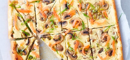 Champignon-Lachs-Kuchen mit Bärlauch