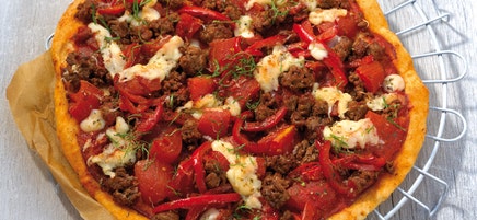 Pizza Bolognese