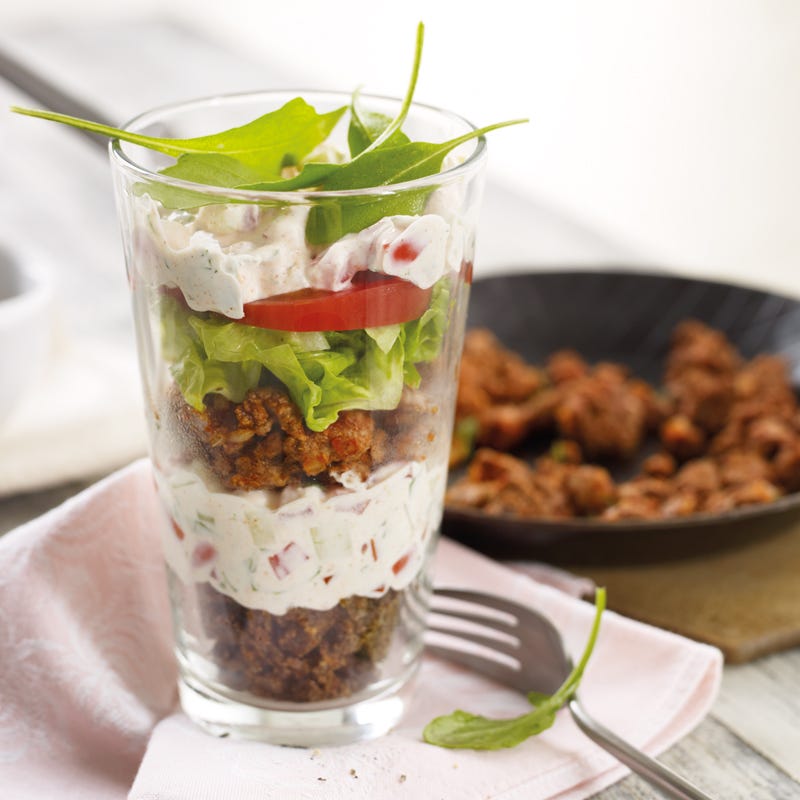 Foto Schichtsalat mit Tatar von WW