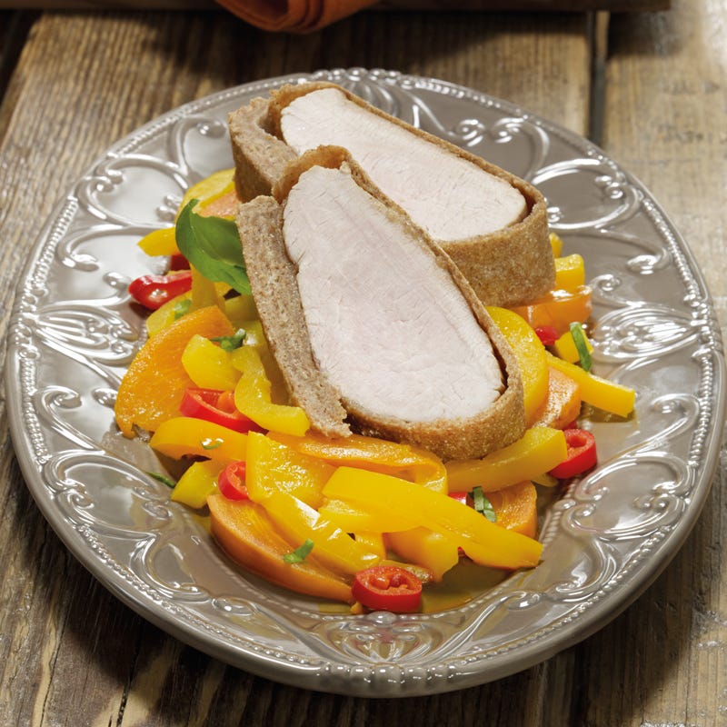 Foto Putenbrust im Brotteig mit fruchtigem Paprikagemüse von WW