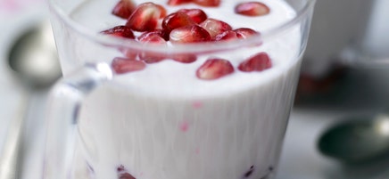 Granatapfeldessert zum Valentinstag