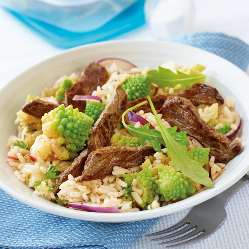 Foto Reissalat mit Steakstreifen von WW