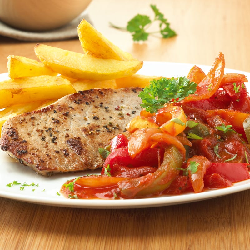 Schnitzel mit Paprikasauce