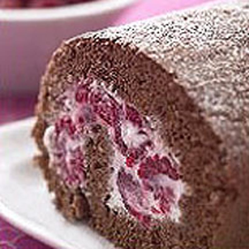 Photo of Chocolate raspberry roulade by WW