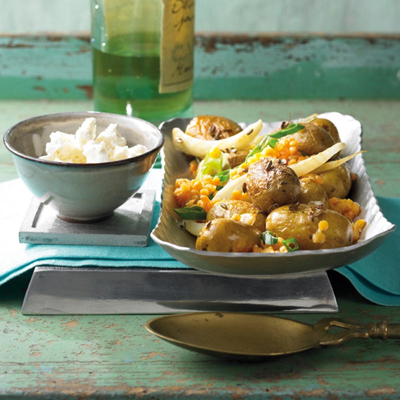 Blechkartoffeln mit Fenchel und Linsen