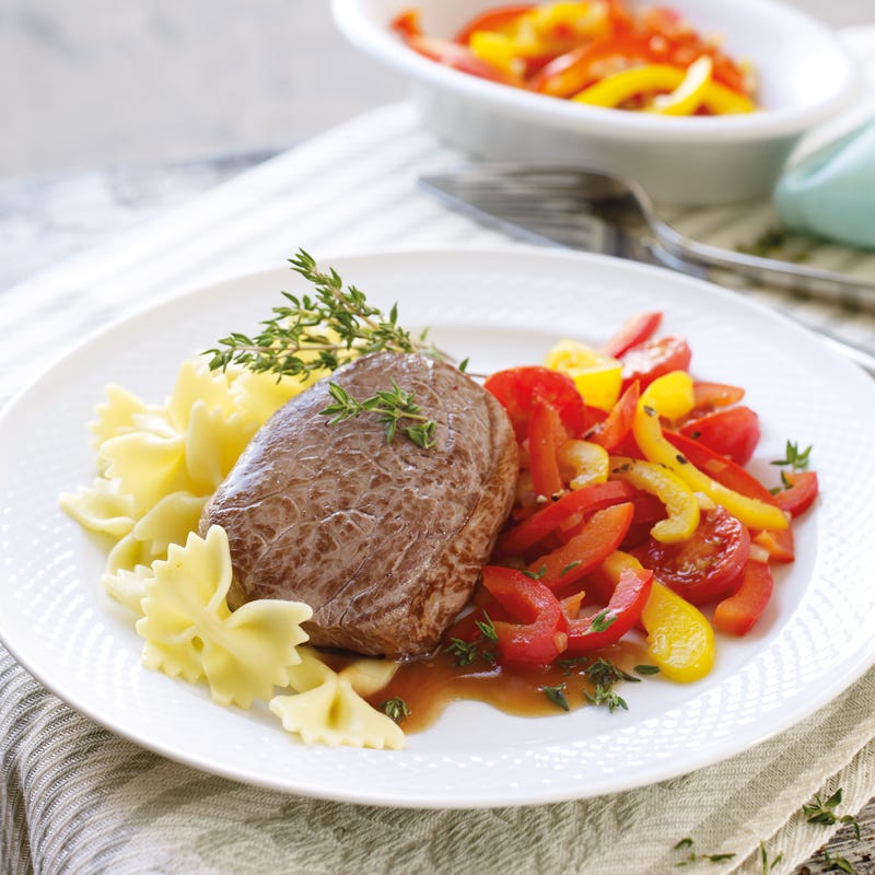 Foto Filetsteaks mit Paprikagemüse von WW