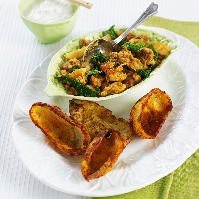 Foto Scharfes Wirsingkohlhack mit Bombay-Kartoffelschalen von WW