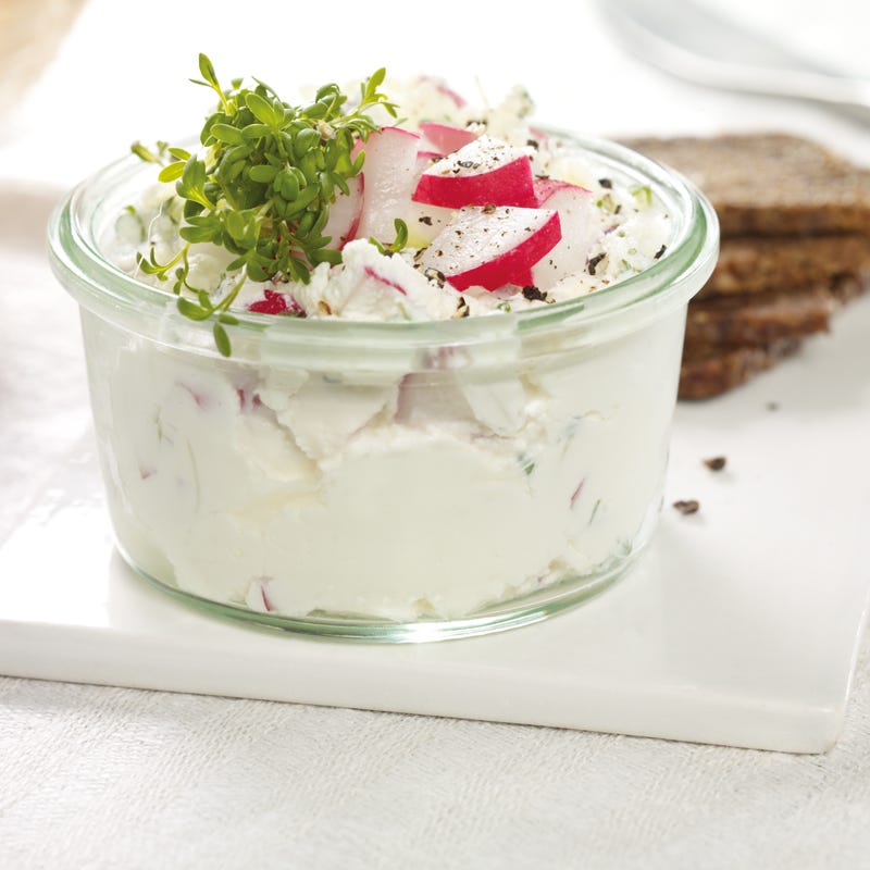 Foto Pumpernickel mit Radieschenkäse von WW