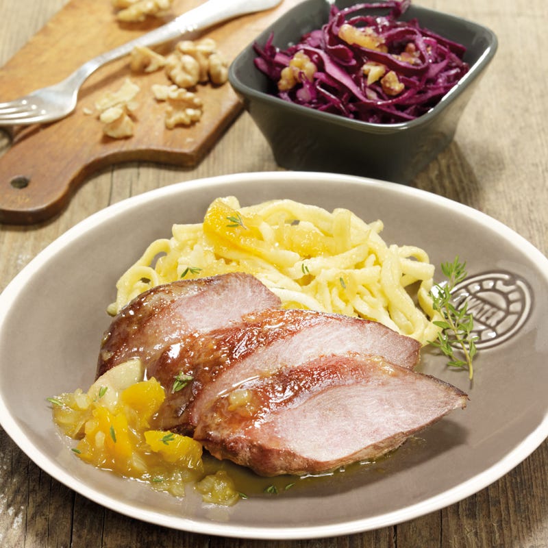 Foto Gänsebrust mit Orangensauce und Rotkohlsalat von WW