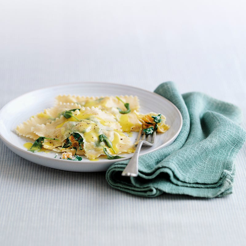 Foto Gemüse-Ricotta-Ravioli mit Salbeisauce von WW