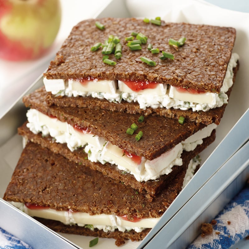 Fruchtiges Camembertbrot Rezept | WW Deutschland Fruchtiges Camembertbrot Rezept | WW Deutschland