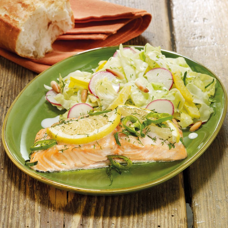 Foto Gebackene Lachsfilets mit buntem Salat von WW