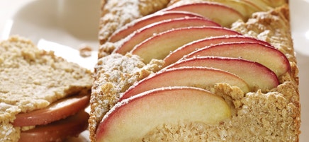 Saftiger Apfel-Haferflocken-Kuchen