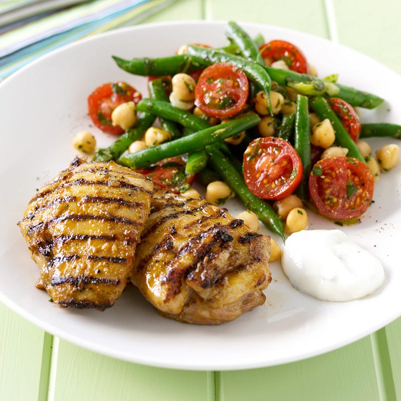 Foto Knusprige Hähnchenschenkel mit grünen Bohnen von WW