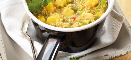 Hirse-Paprika-Risotto mit Ananas