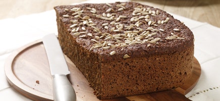 Vollkornbrot mit Sonnenblumenkernen