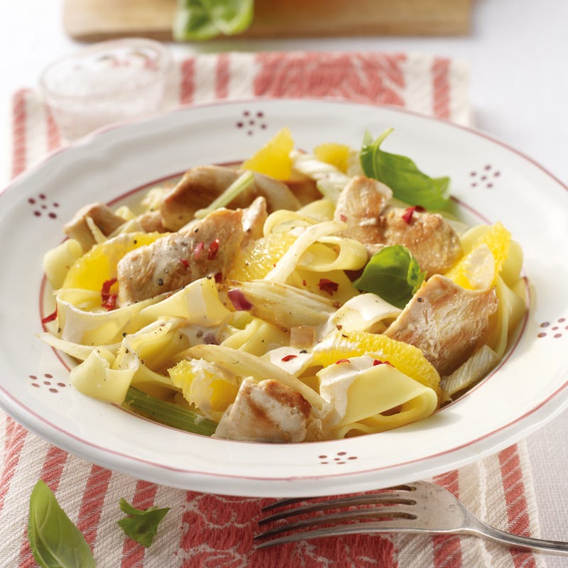 Foto Nudeln mit Hähnchen-Fenchel-Sauce von WW