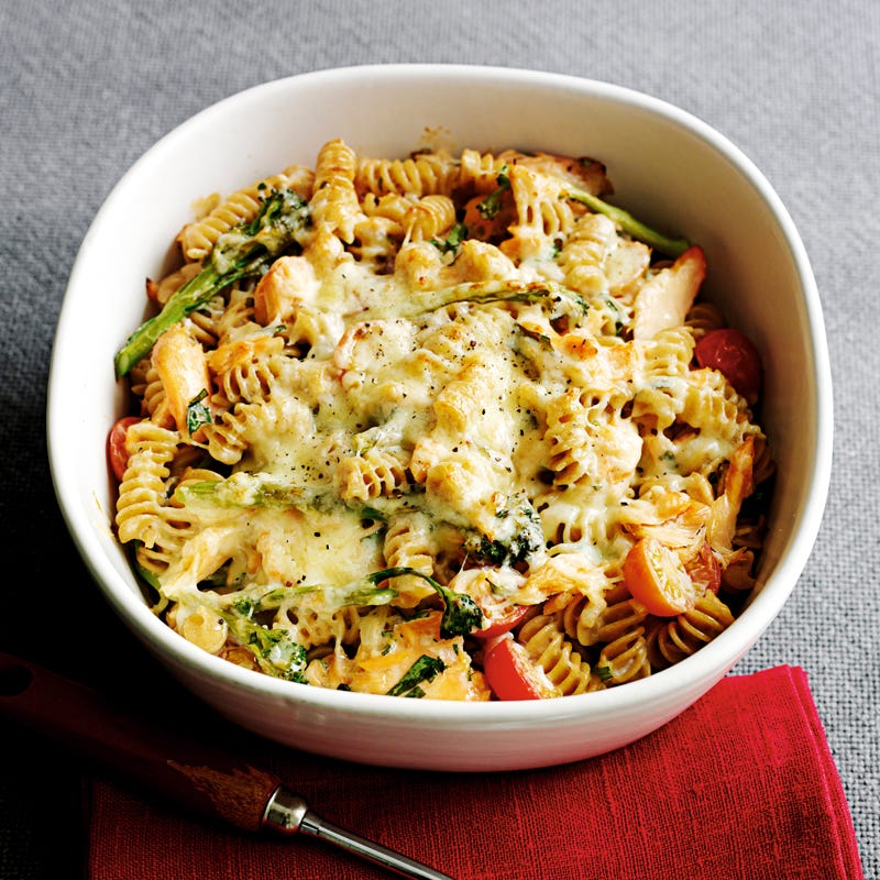 Foto Lachs-Nudel-Auflauf mit Brokkoli von WW