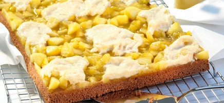 Apfelkuchen mit Eierlikörcreme