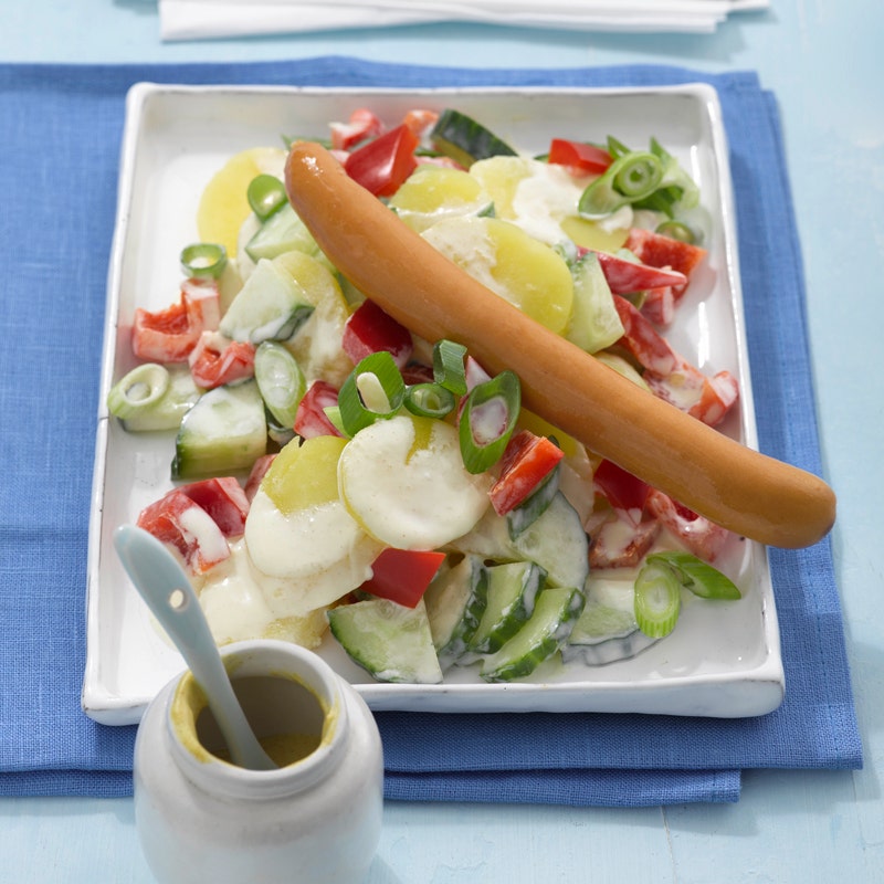 Düsseldorfer Kartoffelsalat mit Würstchen