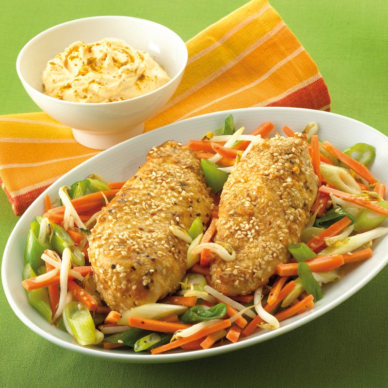 Foto Sesamhähnchen mit Currydip und Sprossensalat von WW