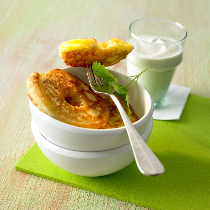Foto Ananasringe mit Kardamom-Joghurt-Sauce von WW