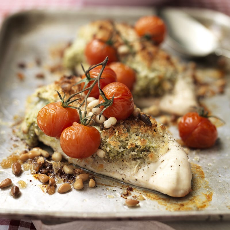 Foto Gebackene Hühnchenbrust mit cremiger Pestofüllung von WW