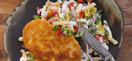 Wiener Schnitzel mit Nudelsalat