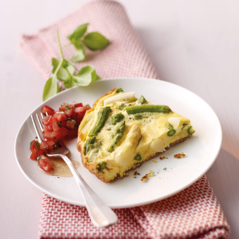 Spargelfrittata mit Tomatenrelish