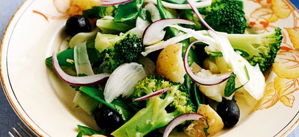 Fenchel-Brokkoli-Salat mit Kartoffeln