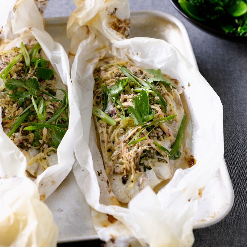 Foto Red Snapper mit Frühlingsgemüse und Zitronengras von WW