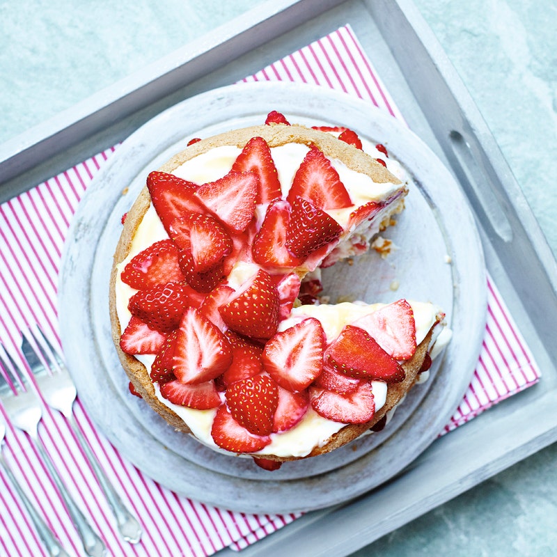 Erdbeerkuchen mit Zitronensahne