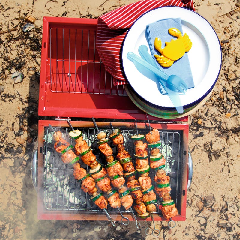 Gegrillte Hähnchen-Zucchini-Spieße