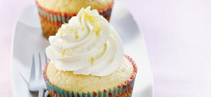 Zitronencupcakes mit Cremehaube
