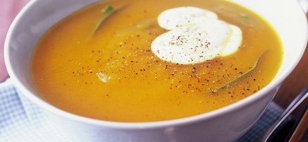 Karotten-Joghurt-Suppe mit Estragon