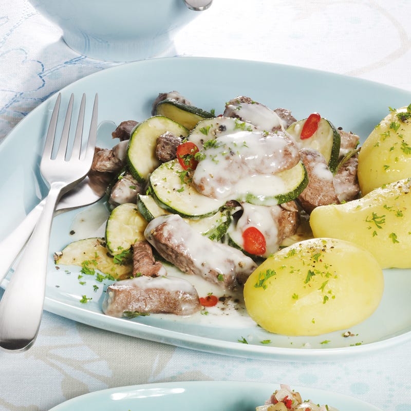 Foto Filetgeschnetzeltes mit Zucchini von WW