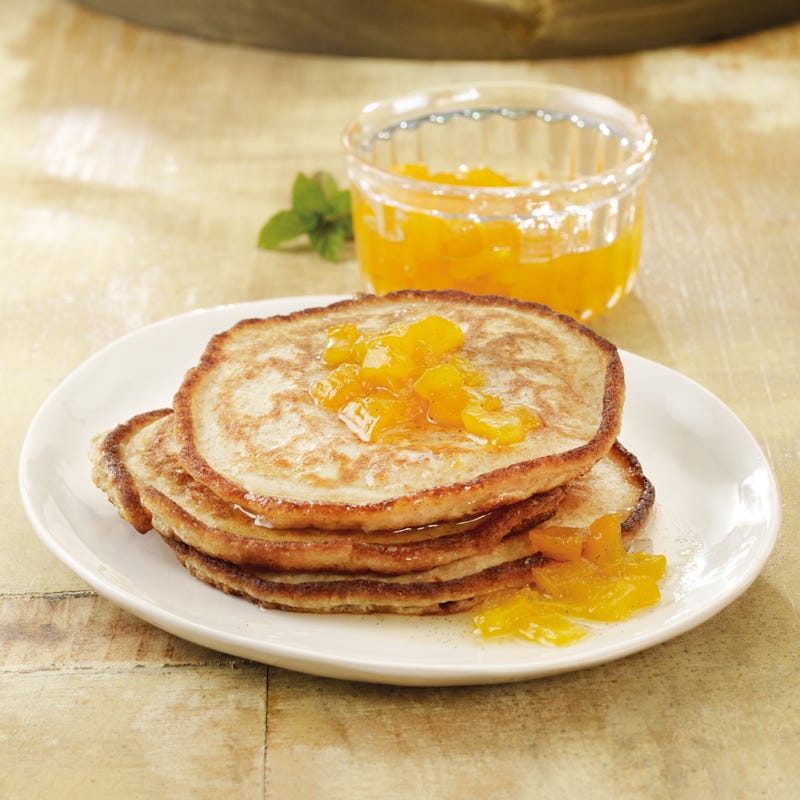 Foto Vollkornpancakes mit Aprikosen-Ahorn-Kompott von WW