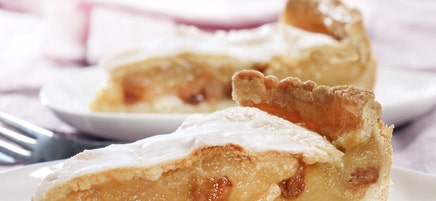 Gedeckter Apfelkuchen
