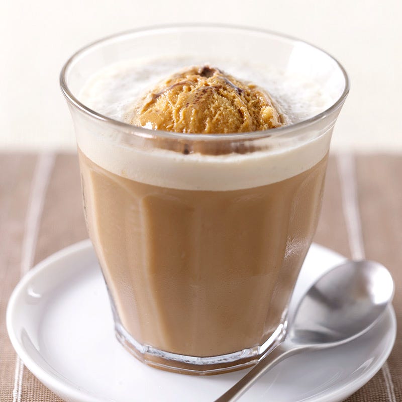 Klassischer Eiskaffee