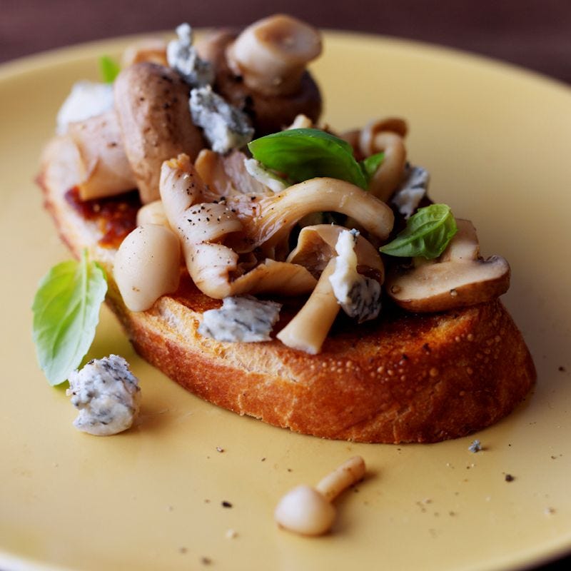 Photo of Balsamic Mushrooms with Gorgonzola on Bruschetta by WW
