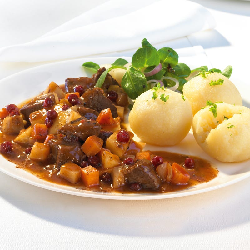 Foto Wildragout mit Birnen und Preiselbeeren von WW