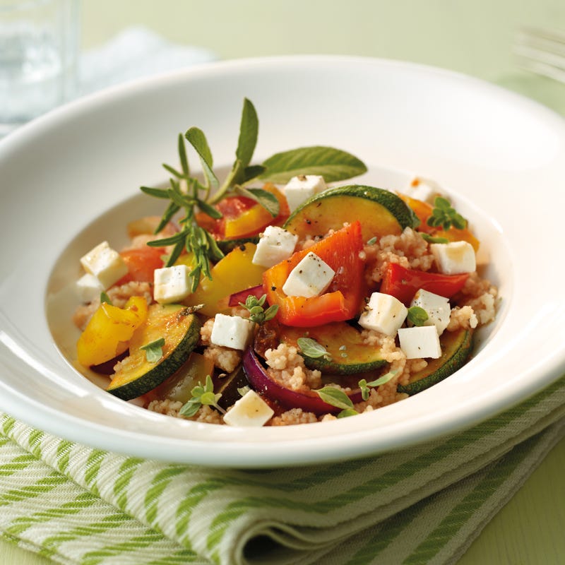 Foto Mediterranes Ratatouille mit Schafskäse und Couscous von WW