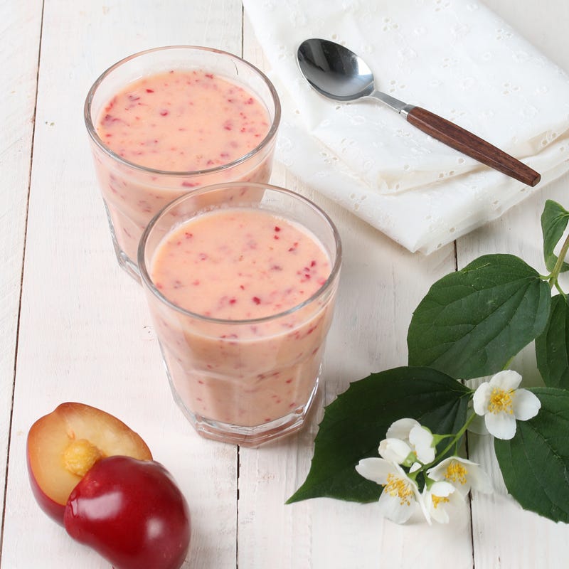 Foto Cremiger Pflaumen-Nektarinen-Shake von WW