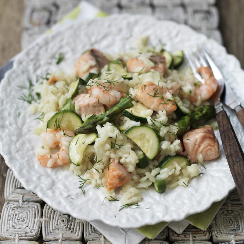 Foto Räucherlachsrisotto mit Garnelen und Spargel von WW