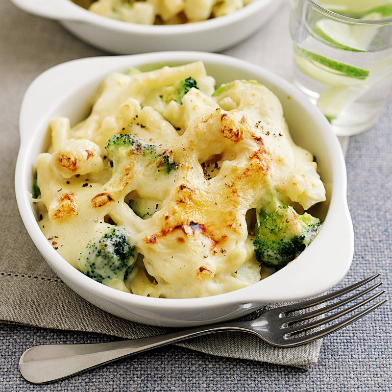 Nudelauflauf mit Blumenkohl und Brokkoli Rezept | WW Deutschland Nudelauflauf mit Blumenkohl und Brokkoli Rezept | WW Deutschland