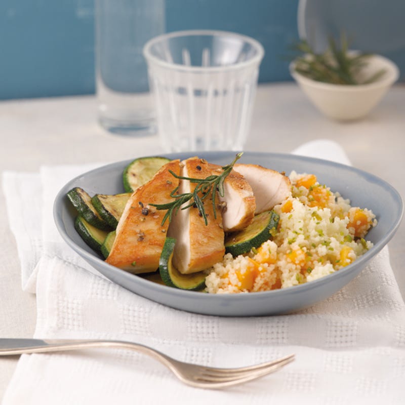 Rosmarinhuhn mit Mangocouscous