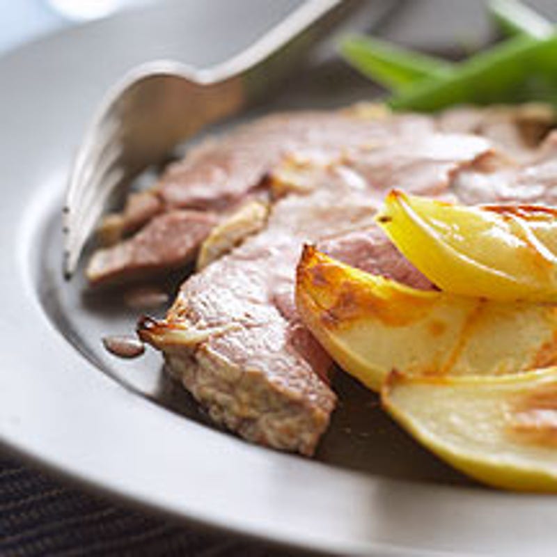 Photo of Leg of lamb with yogurt mint sauce by WW